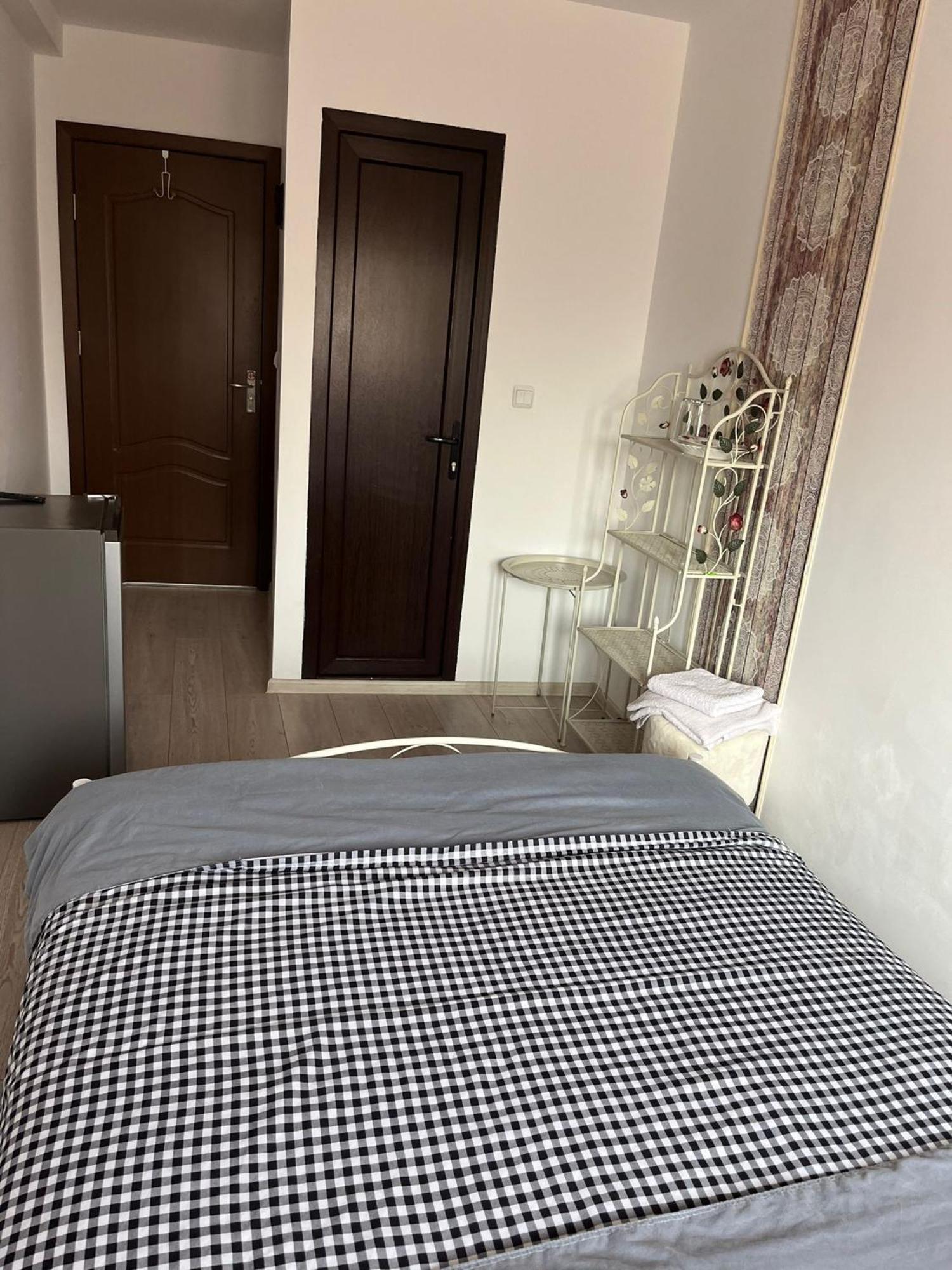 Solaria Budget Studio Galati  Luaran gambar